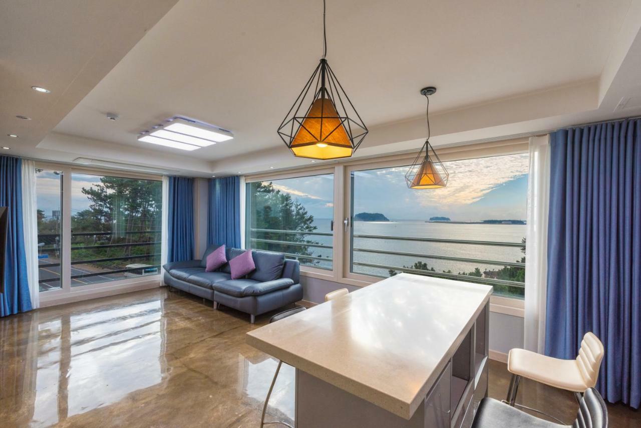 The Bay Jeju Resort Seogwipo Zewnętrze zdjęcie